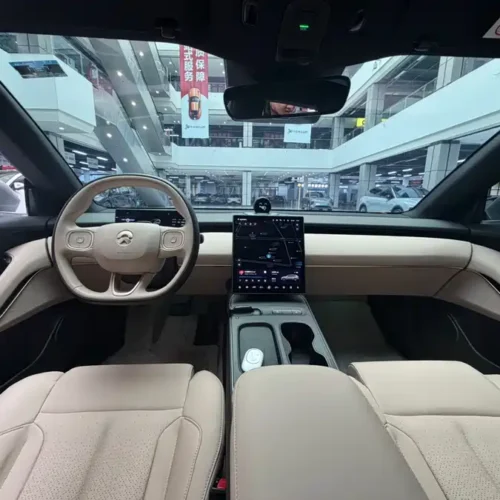 900x675_0_q87_c42_autohomecar__Chto52lM6oWAX5soAAd_AuFZZpI510.jpg.webp Used NIO ET5T 2024 model 75kWh Touring