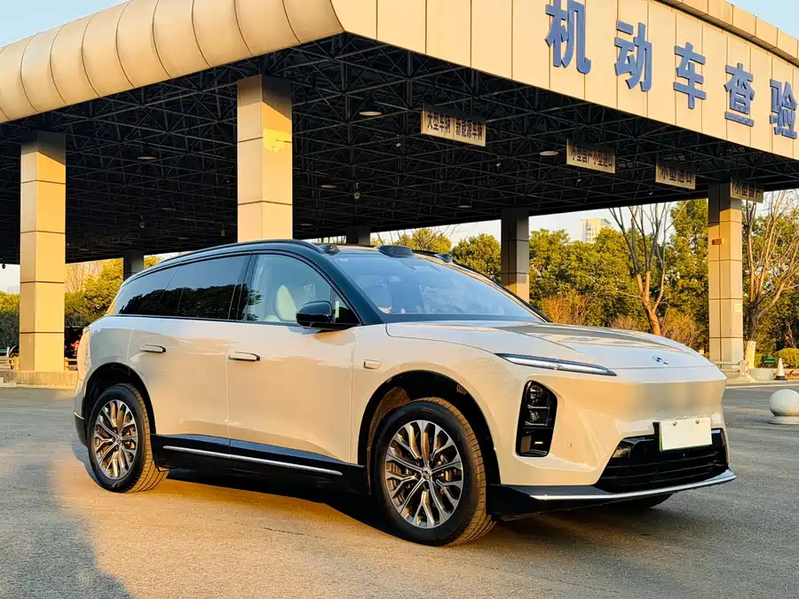 Used NIO ES6 2025 model 75kWh