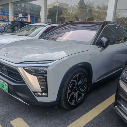 900x675_0_q87_c42_autohomecar__Chto52lMsOKAWh_KAAevzPOlvNk077.jpg.webp Used NIO ES8 2020 415KM Signature Edition Six-Seater Edition