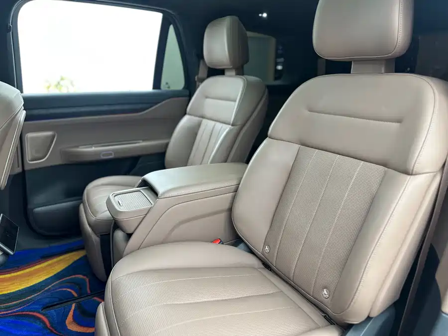 900x675_0_q87_c42_autohomecar__Chto52lMutaAegNrAAc09djJ5yI315.jpg.webp Used NIO ES8 2023 100kWh Executive Edition