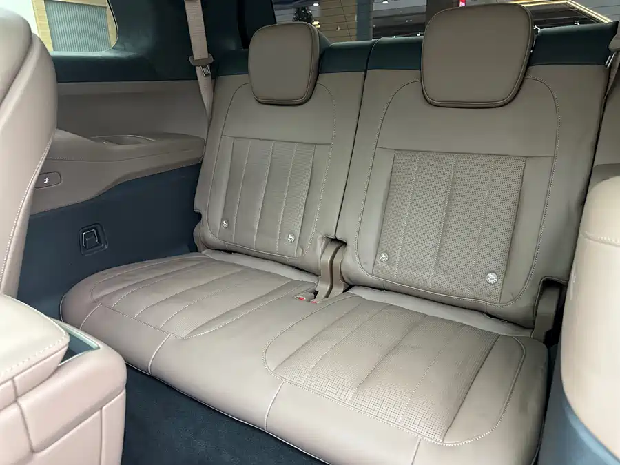 900x675_0_q87_c42_autohomecar__Chto52lMuteATH7LAAgnAPCS7gM351.jpg.webp Used NIO ES8 2023 100kWh Executive Edition