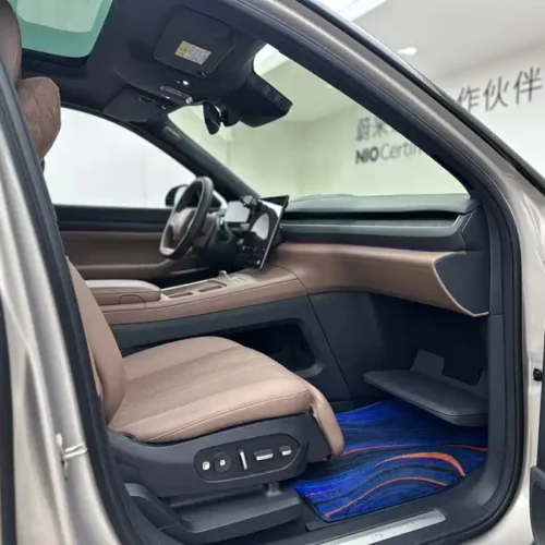 900x675_0_q87_c42_autohomecar__Chto52lMutqACu4FAAbD8k6XANE466.jpg.webp Used NIO ES8 2023 100kWh Executive Edition