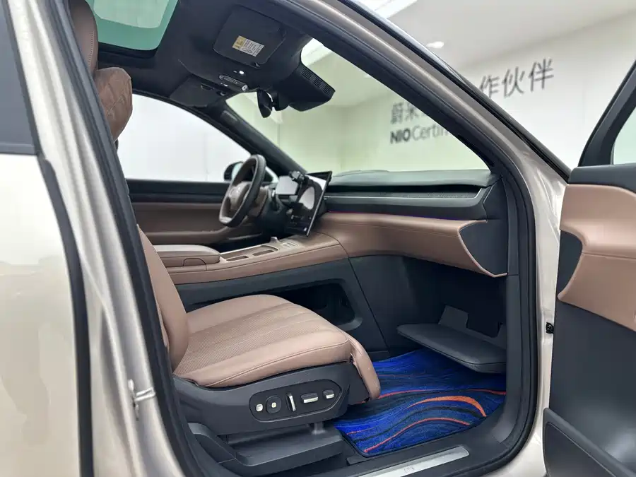 900x675_0_q87_c42_autohomecar__Chto52lMutqACu4FAAbD8k6XANE466.jpg.webp Used NIO ES8 2023 100kWh Executive Edition