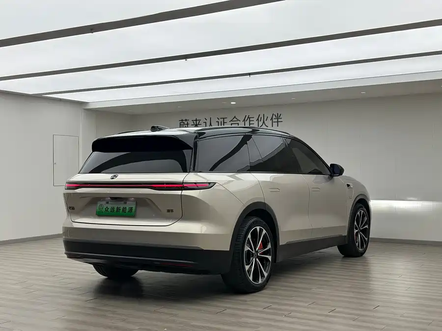 900x675_0_q87_c42_autohomecar__Chto52lMutyAQ-XkAAXO6V_00oc265.jpg.webp Used NIO ES8 2023 100kWh Executive Edition