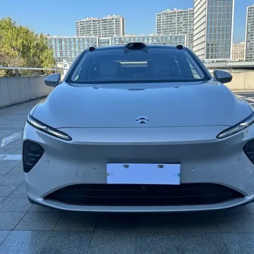 900x675_0_q87_c42_autohomecar__Chto52lN-ECAS8R7AApcHJ0awF0237.jpg.webp Used NIO ET7 2024 75kWh Executive Edition