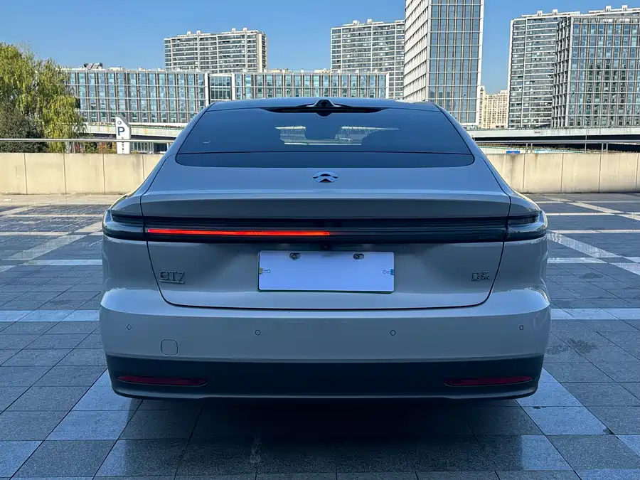 900x675_0_q87_c42_autohomecar__Chto52lN-EKAKX5fAAntnakK-mw734.jpg.webp Used NIO ET7 2024 75kWh Executive Edition