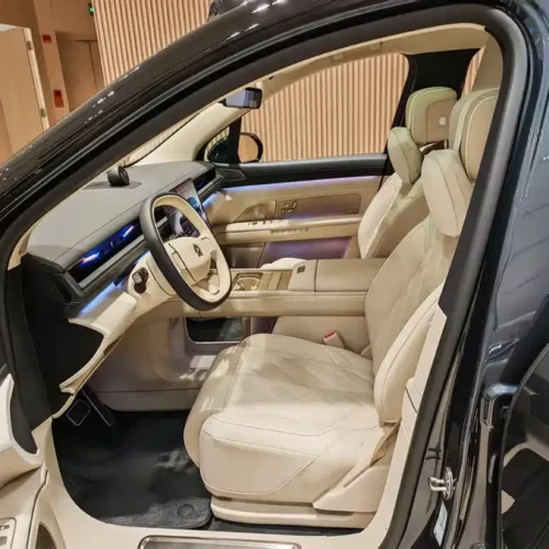 900x675_0_q87_c42_autohomecar__Chto52lN5wuAZ-CVAAd9eiZ3Gt8666.jpg.webp Used NIO ES8 2026 Six-seater Executive Signature Edition