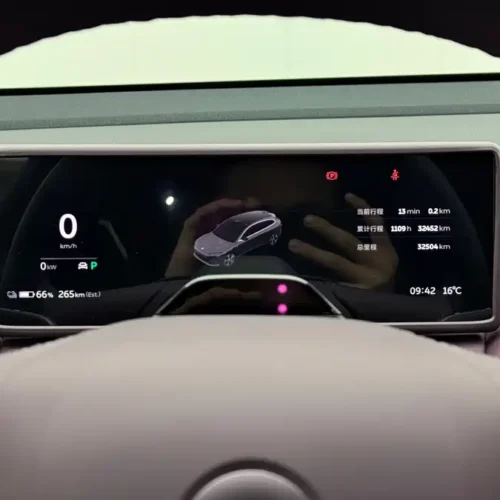 900x675_0_q87_c42_autohomecar__Chto52lN_NSAUMn9AAYKpGN8i38460.jpg.webp Used NIO ET5T 2024 model 75kWh Touring