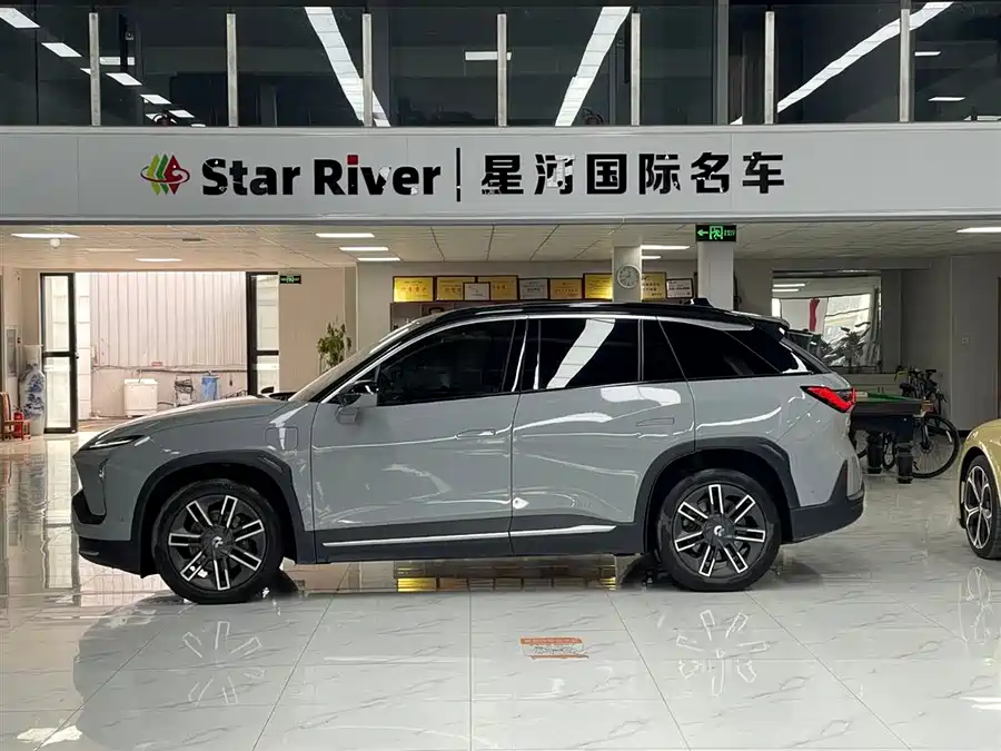 900x675_0_q87_c42_autohomecar__Chto52lOIhKAOVFPAAIpHX-53Ak523.jpg.webp Used NIO ES6 2020 455KM Sports Edition