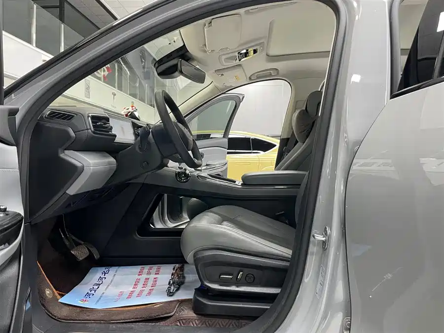 900x675_0_q87_c42_autohomecar__Chto52lOIhOAL9mSAAHyHTaxxqw731.jpg.webp Used NIO ES6 2020 455KM Sports Edition