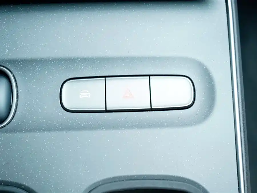 900x675_0_q87_c42_autohomecar__Chto52lOPmaADxquAAFZRTi9D04735.jpg.webp Used NIO ET5T 2023 75kWh Touring