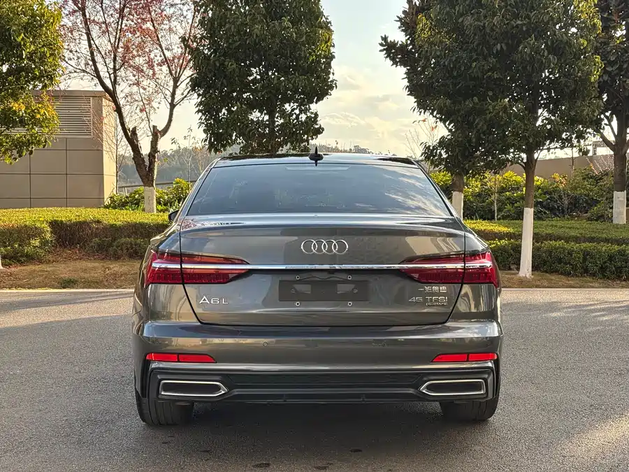 900x675_0_q87_c42_autohomecar__Chto52lOV4qAOvLcAA8KdPfbpfs979.jpg.webp Used Audi A6L 2020 45 TFSI quattro exclusive dynamic model