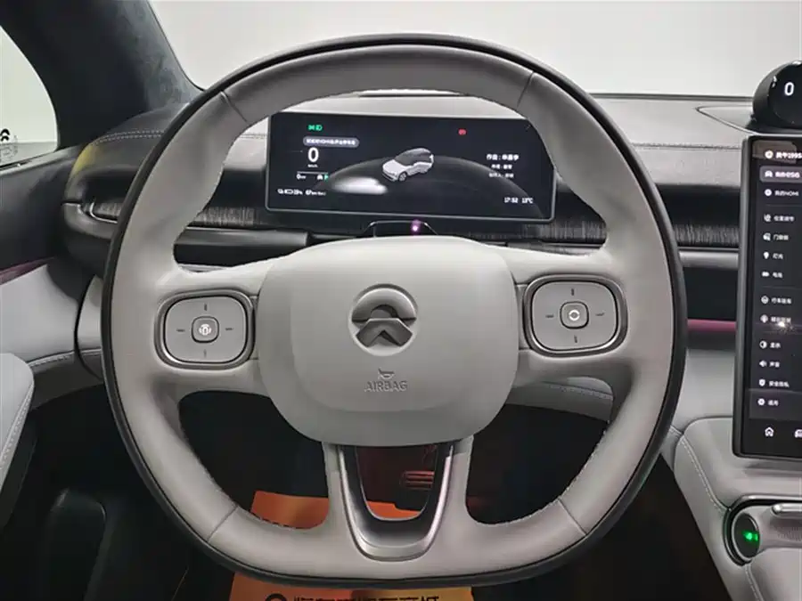 Used NIO ES6 2024 model 75kWh