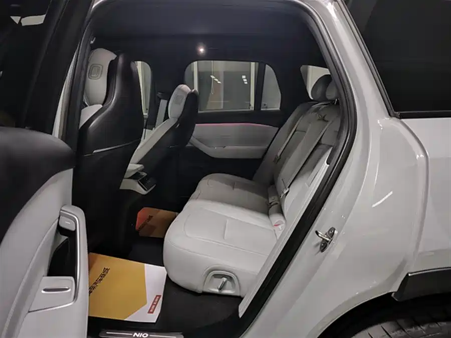 Used NIO ES6 2024 model 75kWh