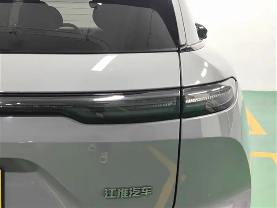 Used NIO ES6 2024 model 75kWh