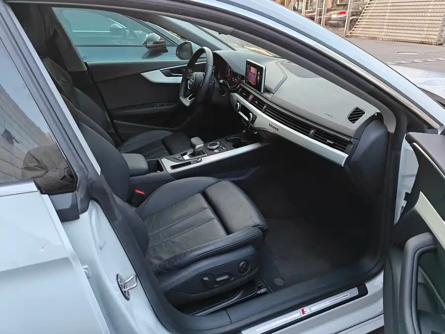 Used Audi A5 (imported) 2019 Sportback 45 TFSI quattro sporty