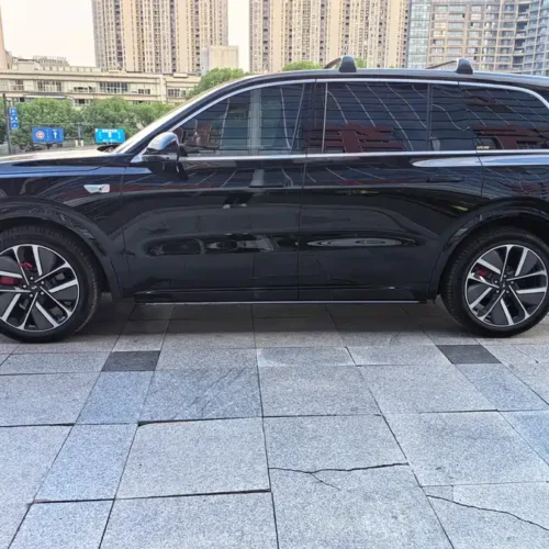 900x675_0_q87_c42_autohomecar__ChtpWGi47E6AQM9QABAG9hoGWsE404.jpg.webp Used Li Auto L9 2024 Pro