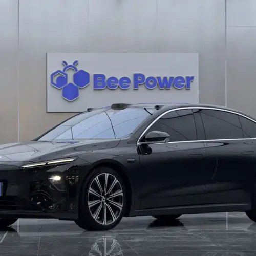 900x675_0_q87_c42_autohomecar__ChtpWGi5VhuAeIZaAALbUPdi3P8274.jpg.webp Used NIO ET7 2024 100kWh Executive Edition