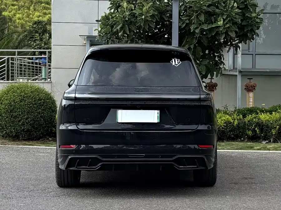 900x675_0_q87_c42_autohomecar__ChtpWGiS5eWAAGaiAAeMLd5mlas238.jpg.webp Used Li Auto L9 2024 Ultra