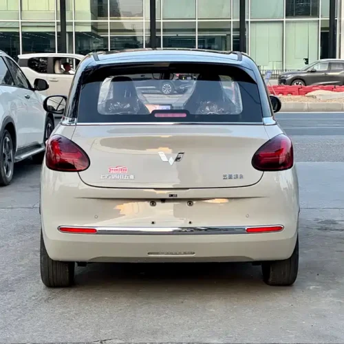 900x675_0_q87_c42_autohomecar__ChtpWGiqdBOATm9hAApmCuciEMU436.jpg.webp Used Wuling Bingo 2025 model 333km Yuexiang model