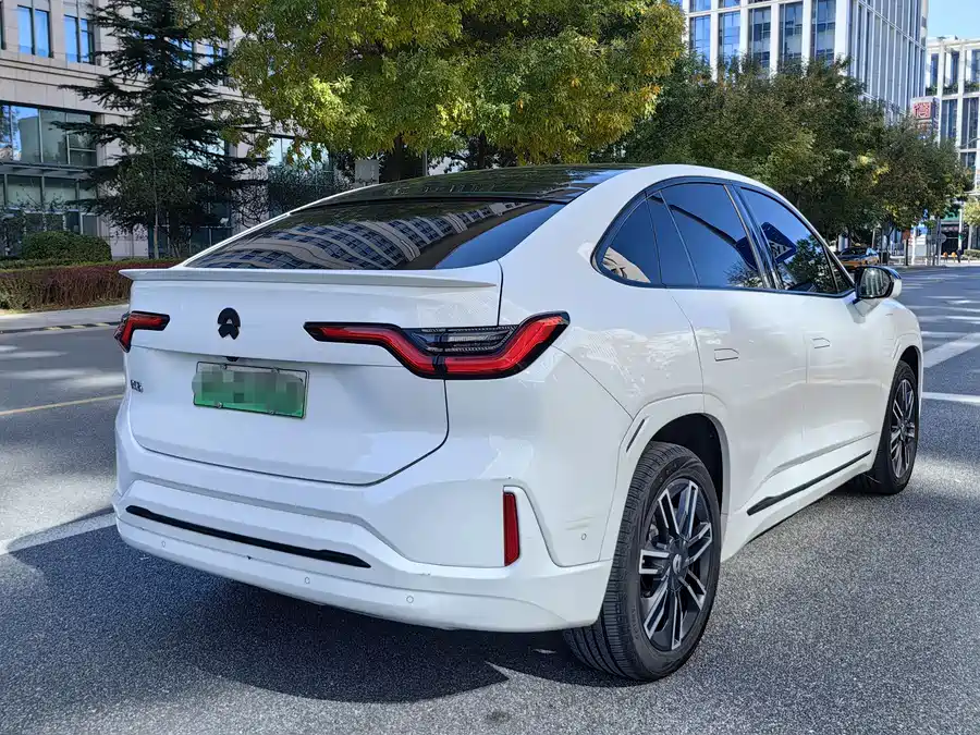 900x675_0_q87_c42_autohomecar__ChtpWGj0aBuAWPzpAAqne3pBbyE343.jpg.webp Used NIO EC6 2020 440KM Performance Edition