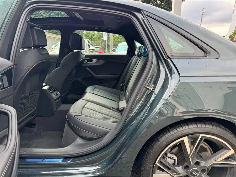 Used Audi A4L 2024 40 TFSI quattro RS kit combustion speed type