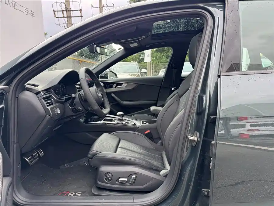 Used Audi A4L 2024 40 TFSI quattro RS kit combustion speed type