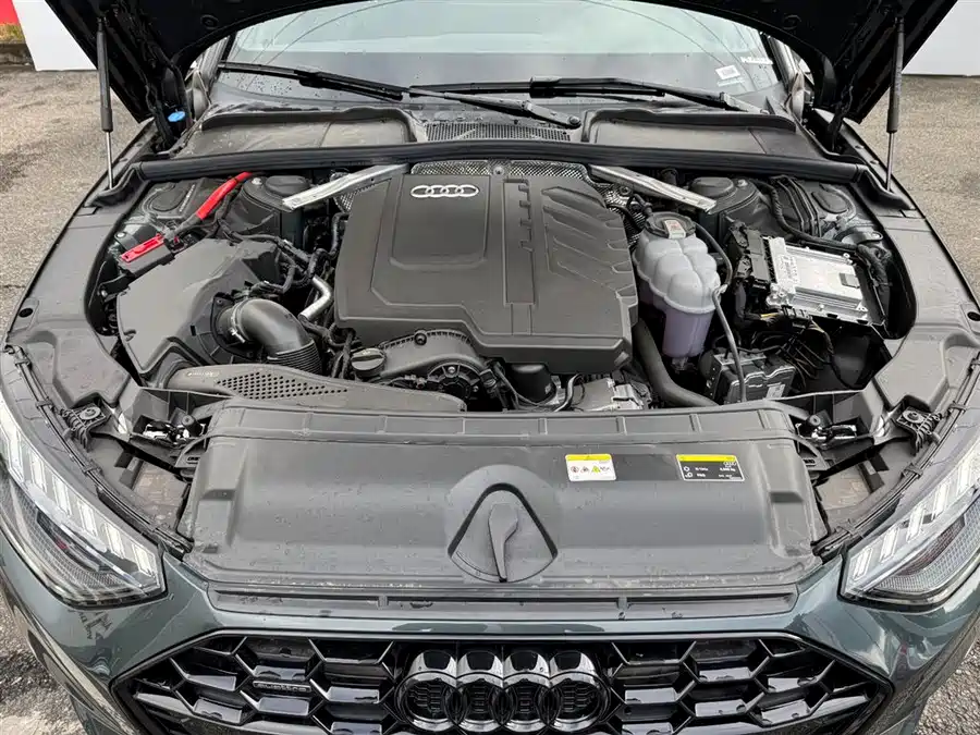 Used Audi A4L 2024 40 TFSI quattro RS kit combustion speed type