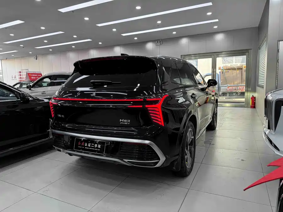 900x675_0_q87_c42_autohomecar__ChtpWGj8LxaASbzOAAeMiHtQvzk817.jpg.webp Used Hongqi HS3 PHEV 2024 115km Jinwei Edition