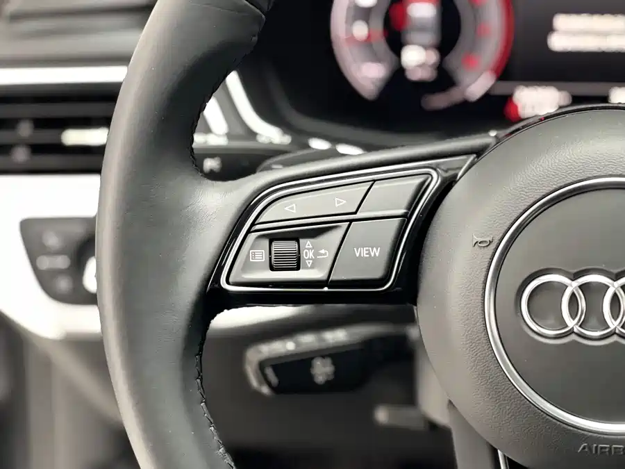 Used Audi A4L 2024 40 TFSI Fashionable and Dynamic