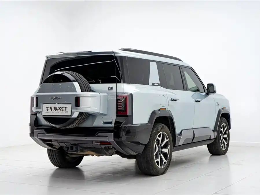 Used BYD Leopard 8 2025 Zhiyong flagship version 6 seats