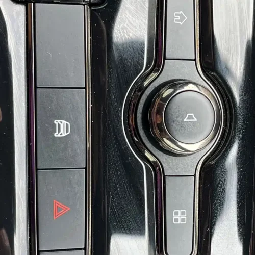 900x675_0_q87_c42_autohomecar__ChtpWGj9yXCAFTe2AAn5ZjUpPJs891.jpg.webp Used NIO ES8 2020 580KM six-seater version