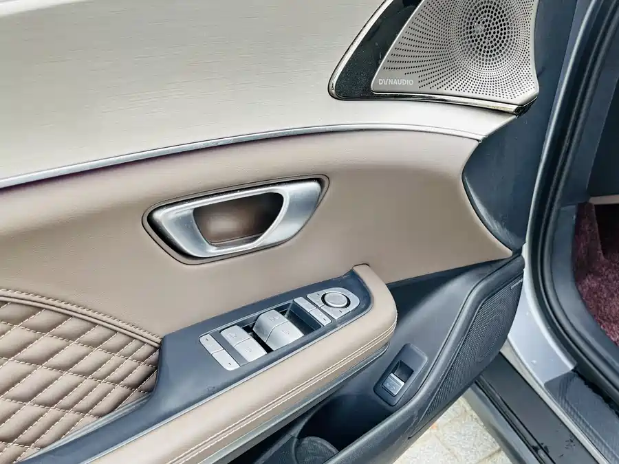 Used BYD Han 2023 DM-i Champion Edition 121KM Honor Type