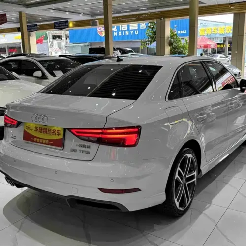 900x675_0_q87_c42_autohomecar__ChtpWGjd7r2AHM6jAAKhT1wcBpQ289.jpg.webp Used Audi A3 2020 Limousine 35 TFSI Sports National V