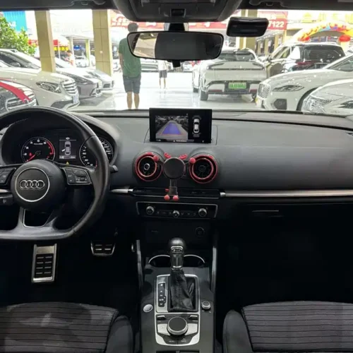 900x675_0_q87_c42_autohomecar__ChtpWGjd7saANvXzAAJGQOOLBsg168.jpg.webp Used Audi A3 2020 Limousine 35 TFSI Sports National V