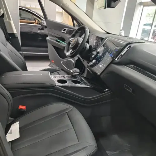 900x675_0_q87_c42_autohomecar__ChtpWGjeDjuAANzvAASmhdlT-3A881.jpg.webp Used Hongqi HS3 PHEV 2024 115km Jinwei Edition