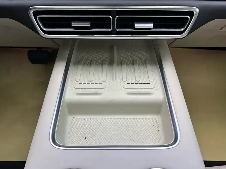 Used Li Auto L9 2023 Pro