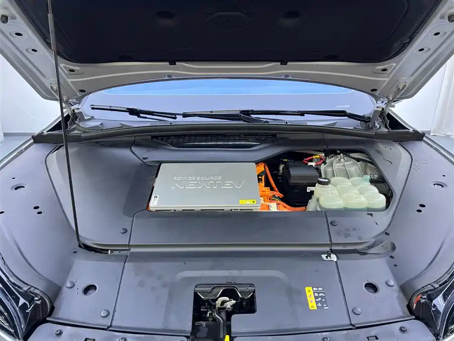 900x675_0_q87_c42_autohomecar__ChtpWGjvdMmAP96fAAHjz8IGcSg386.jpg.webp Used NIO ES6 2020 455KM Sports Edition