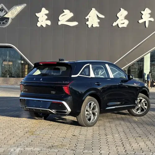 900x675_0_q87_c42_autohomecar__ChtpWGk-LoaAefCAAAfq9GoUJUA792.jpg.webp Used Hongqi HS3 PHEV 2025 model 125km Jinwei PLUS 2 million commemorative edition