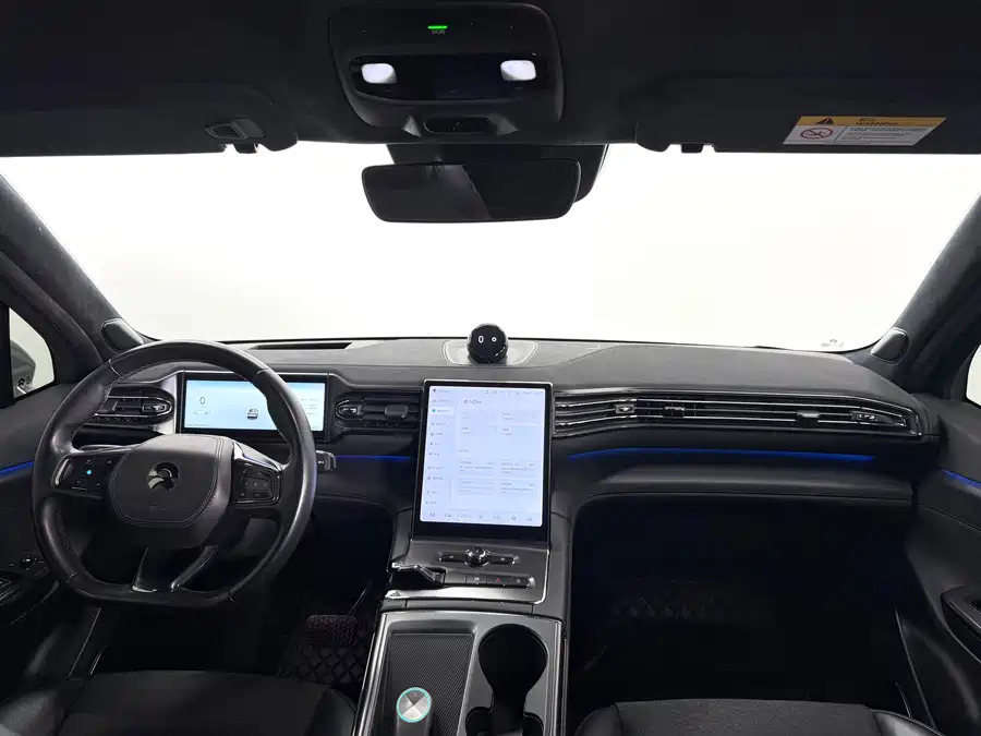 900x675_0_q87_c42_autohomecar__ChtpWGk-N1mAMni_AAXx9TwmS80750.jpg.webp Used NIO EC6 2020 440KM Performance Edition