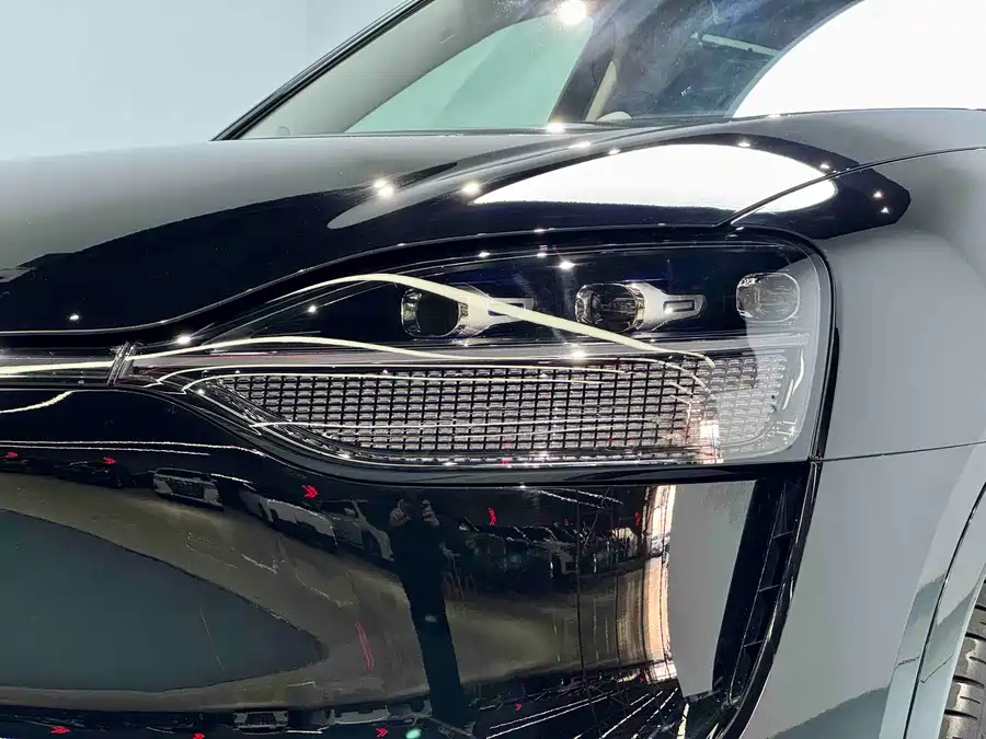 900x675_0_q87_c42_autohomecar__ChtpWGk-by2AP9K9AAlCreB7feM631.jpg.webp Used AITO M9 2024 extended range Ultra version 42kWh 6-seater version