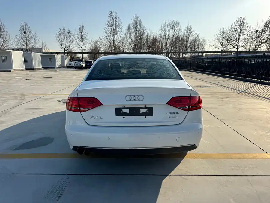 Used Audi A4L 2012 2.0 TFSI automatic comfort type