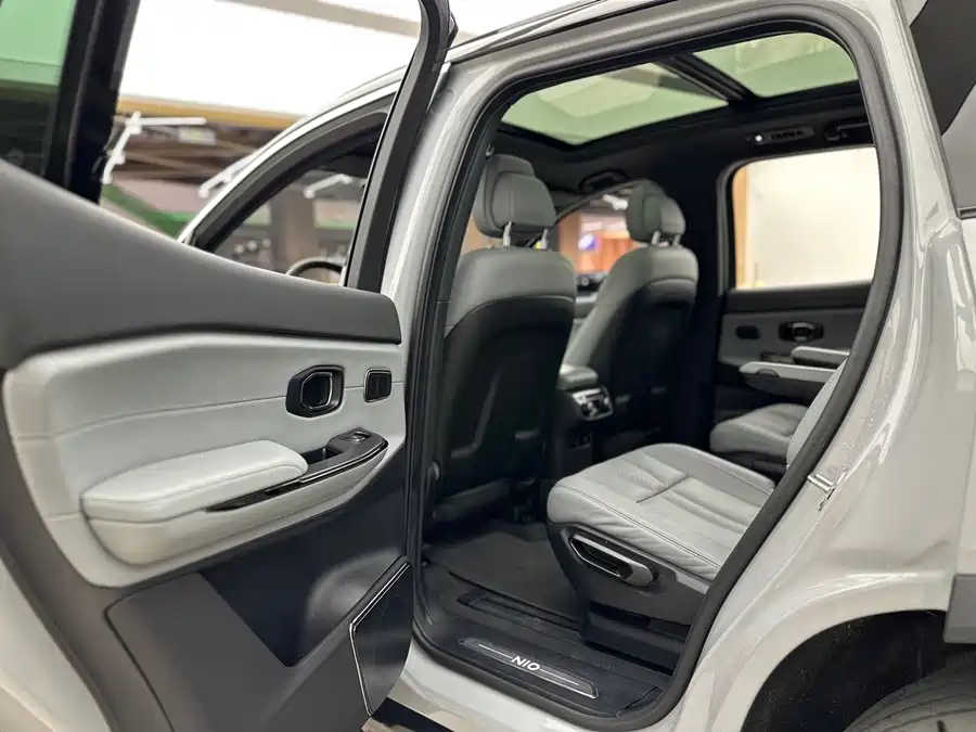 900x675_0_q87_c42_autohomecar__ChtpWGk1G6aADGYkAAbw0zOjODY799.jpg.webp Used NIO ES8 2020 580KM six-seater version