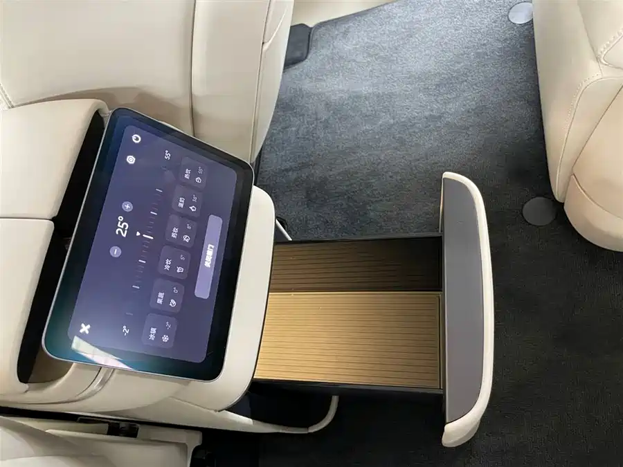 Used NIO ES8 2026 Six-seater Executive Deluxe Edition