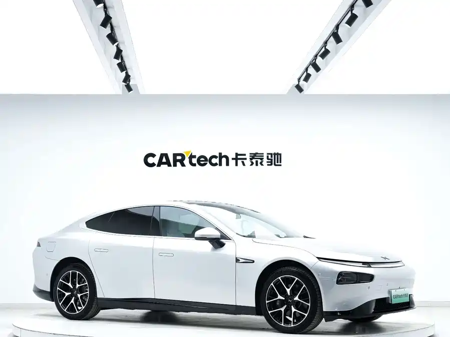 900x675_0_q87_c42_autohomecar__ChtpWGk1S8aANnVWAAFhqdYdWco218.jpg.webp Used Xpeng P7 2023 model P7i 702 Pro