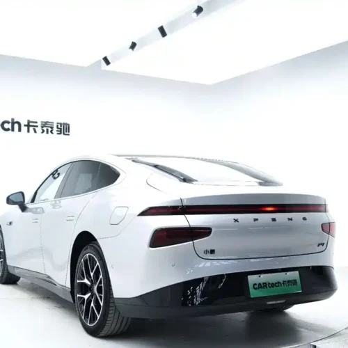900x675_0_q87_c42_autohomecar__ChtpWGk1S8mAcyeGAAFSbyVO9AA663.jpg.webp Used Xpeng P7 2023 model P7i 702 Pro