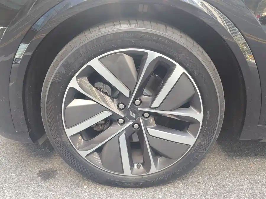 Used Li Auto L9 2023 Pro