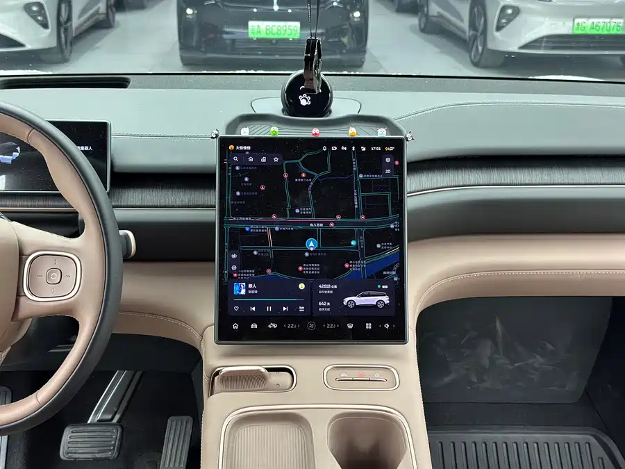 Used NIO ES6 2023 model 75kWh