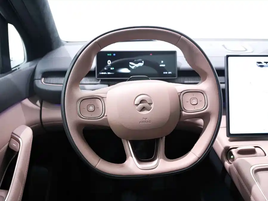 Used NIO ES6 2024 model 75kWh