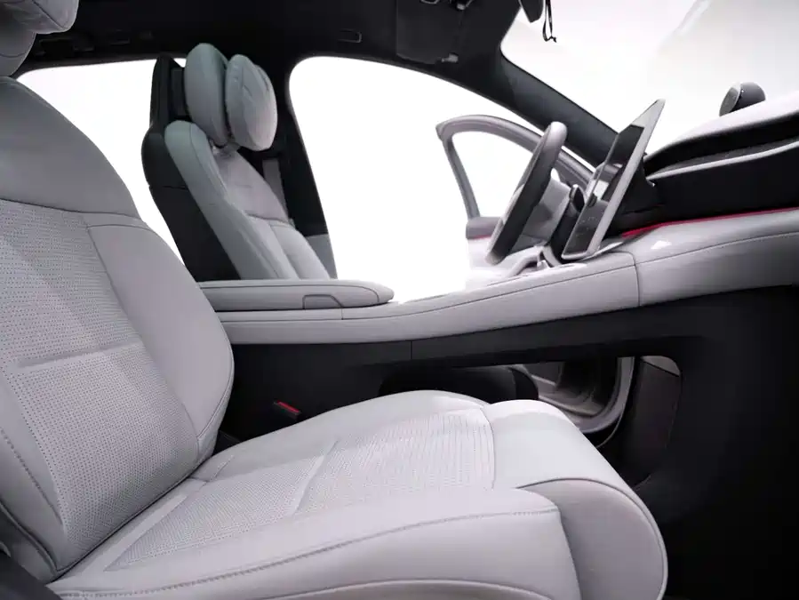 Used NIO ES6 2024 model 75kWh